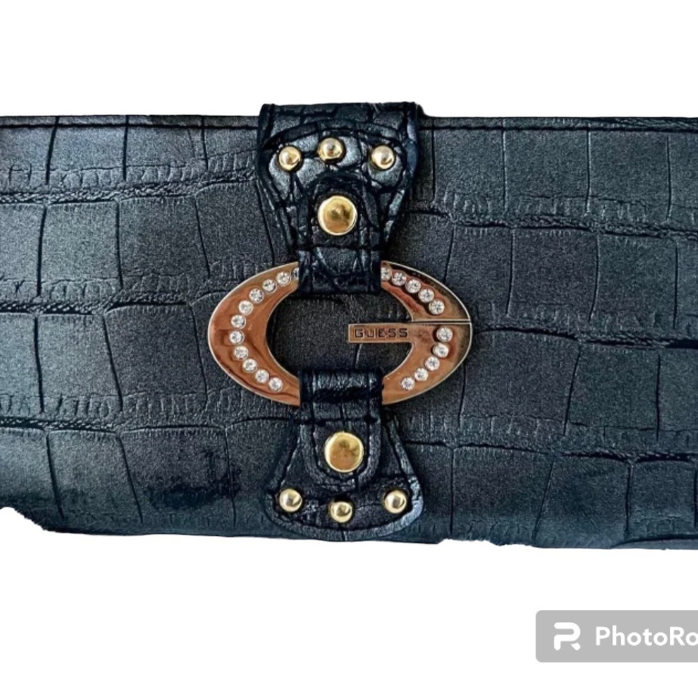 Guess Women's wallet